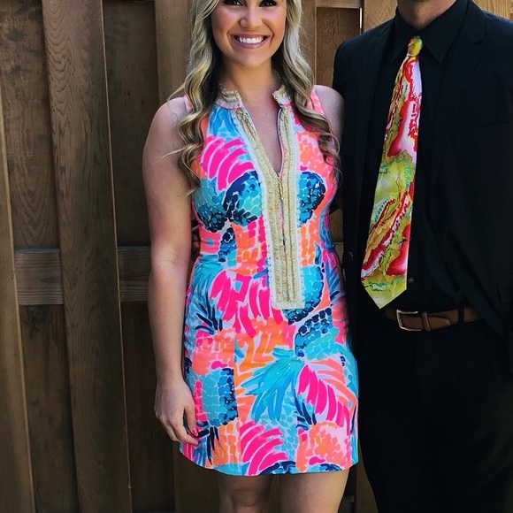 Lilly Pulitzer Alexa Shift Dress in Goombay Smash - Picture 3 of 3